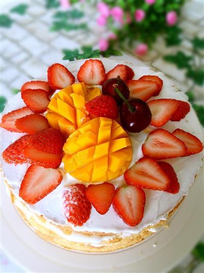 ストラベリー花裸ケーキ