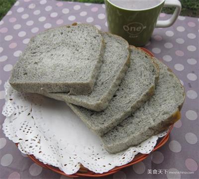 黒芝麻トース