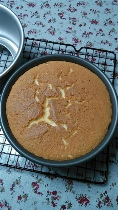 二卵戚風ケーキ